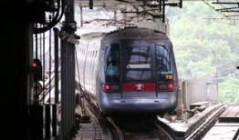 最新爆料轨道事故,事故原因与影响深度剖析